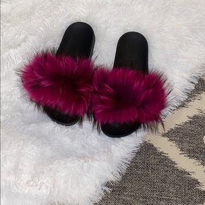 Never worn hot pink furry slides!